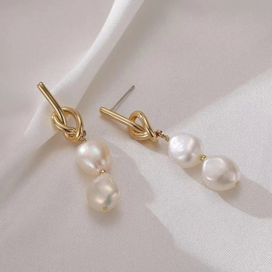 French Pearl Hoop Earrings – Elegant Women’s Jewels - zenton