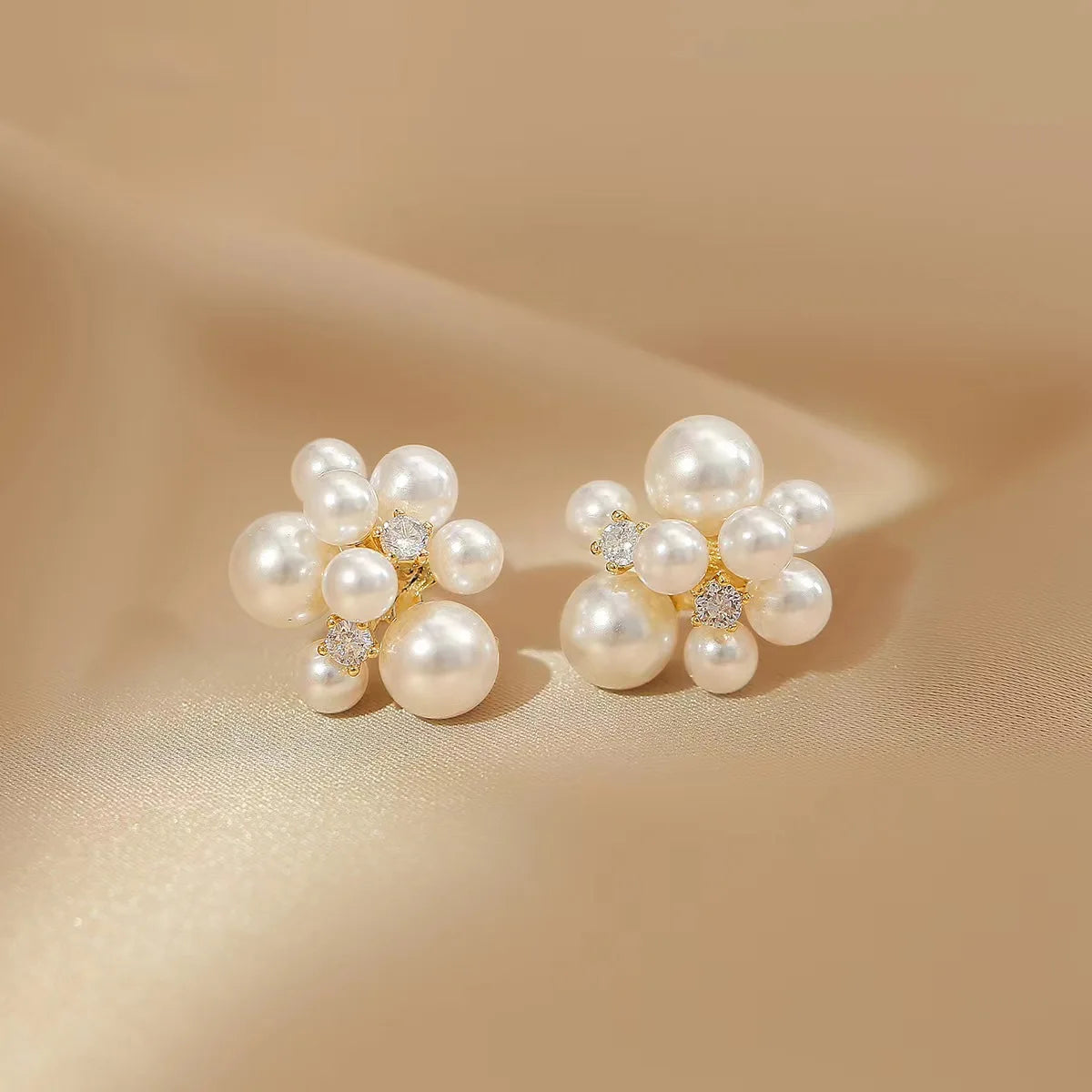 French Pearl Hoop Earrings – Elegant Women’s Jewels - zenton
