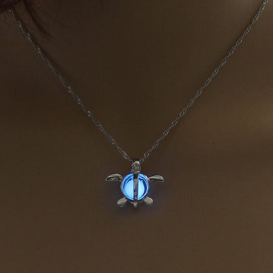 Luminous Moon Pendant Necklace – Glow in the Dark - zenton